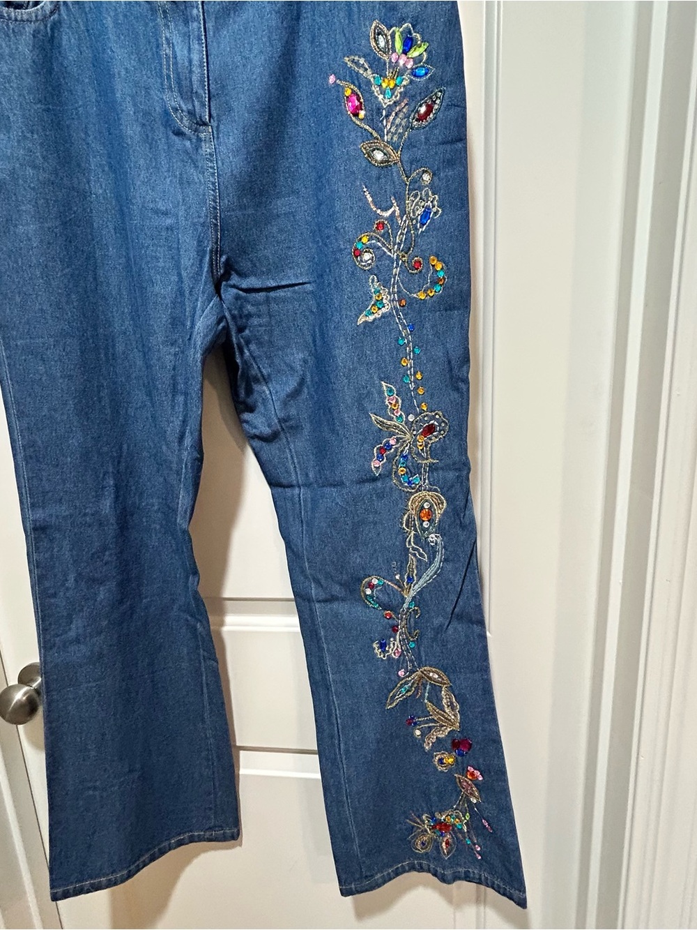 Lew Magram Collection women size 12 Blue Jeans with embellished jeweled details - Picture 3 of 7